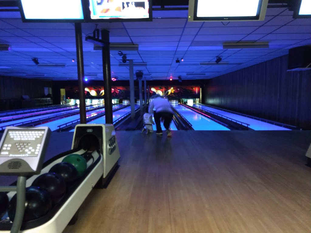 Fairbank Bowling Center | 570 Filbert Orient Rd, Fairbank, PA 15435, USA | Phone: (724) 245-7190