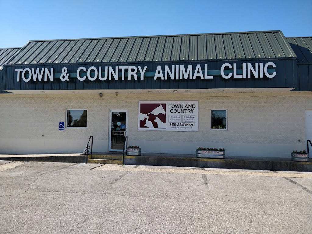 Town & Country Animal Clinic | 993 Ben Ali Dr, Danville, KY 40422, USA | Phone: (859) 236-6020