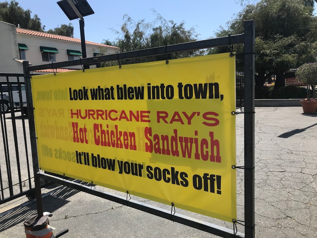 Hurricane Rays Hot Chicken Sandwich | 563 Industrial Way, Fallbrook, CA 92028, USA | Phone: (760) 689-5204
