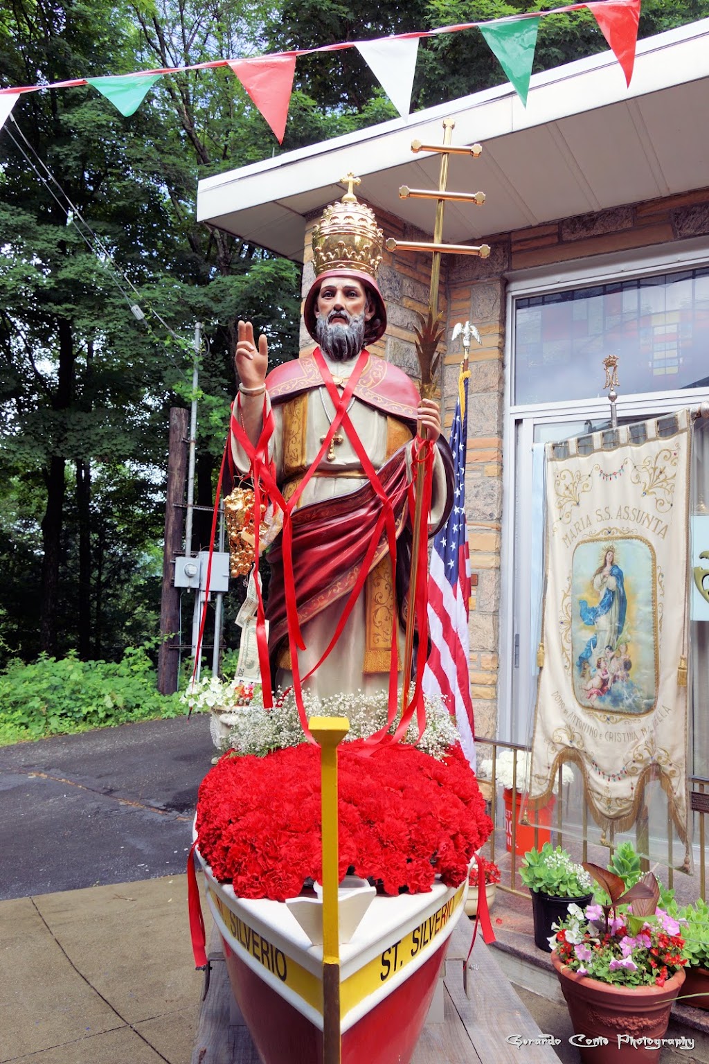 San Silverio Shrine | 124 Oakley Ave, White Plains, NY 10601, USA | Phone: (914) 358-1110