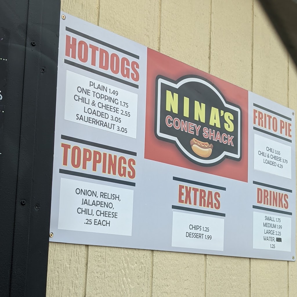 Ninas Coney Shack | 10617 NE 23rd St, Nicoma Park, OK 73066, USA | Phone: (405) 249-1629