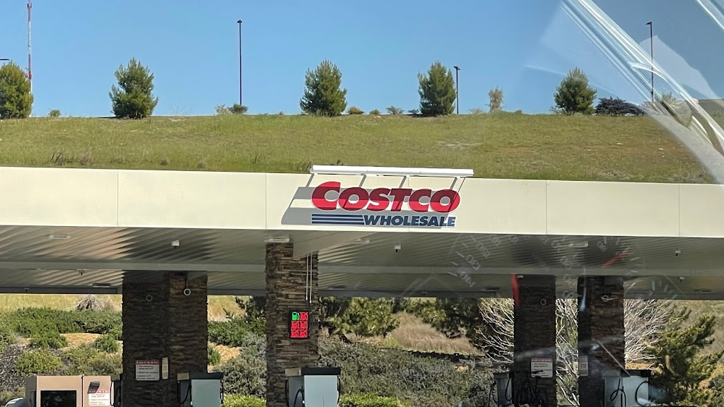 Costco Gas Station | 1800 Cavitt Dr, Folsom, CA 95630, USA | Phone: (916) 850-1000