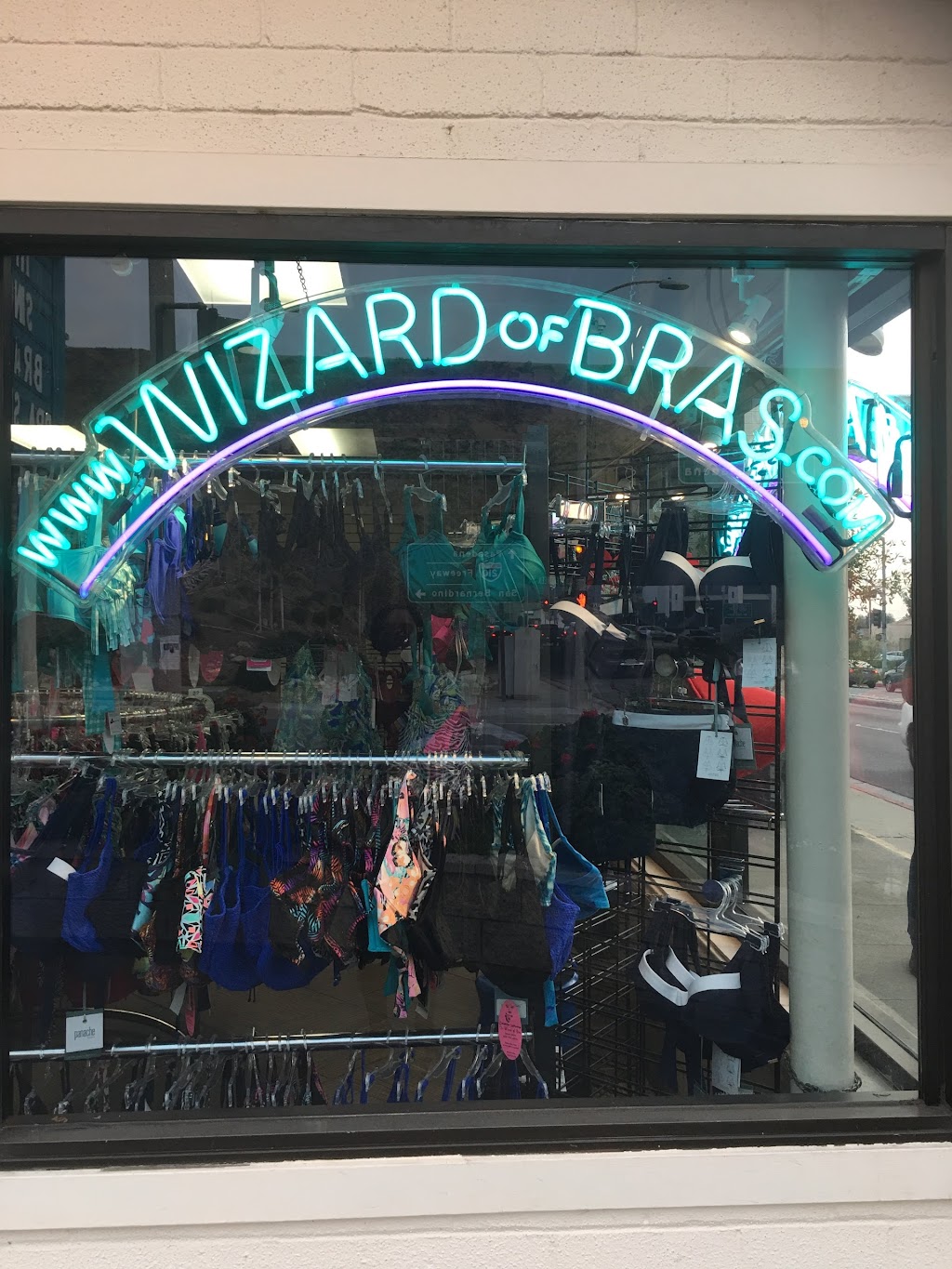 Creative Woman: The Wizard of Bras | 1530 S Myrtle Ave, Monrovia, CA 91016, USA | Phone: (626) 358-6216