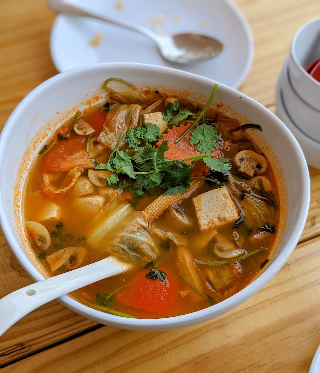 Khao Kang Thai Kitchen | 225 E Middlefield Rd, Mountain View, CA 94043 | Phone: (650) 960-7100