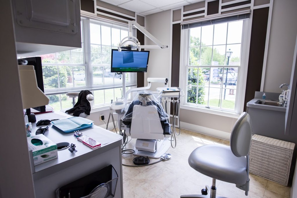 Center for Restorative, Cosmetic, and Implant Dentistry - Greenbrier | 560 Kempsville Rd Suite #200, Chesapeake, VA 23320, USA | Phone: (757) 547-2770