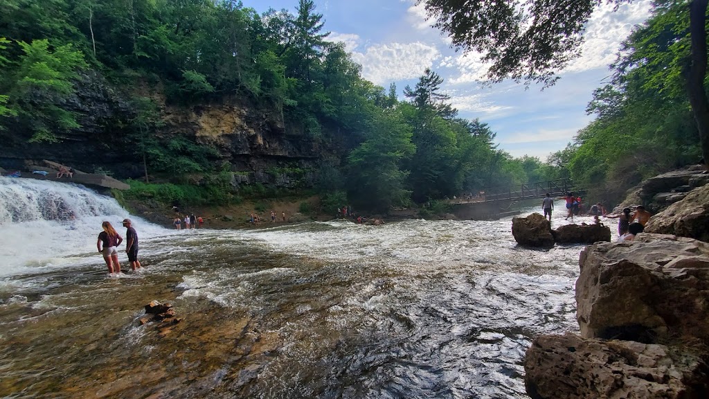 Willow River Nature Center | 020-1007-30, #000, Hudson, WI 54016, USA | Phone: (715) 386-9340