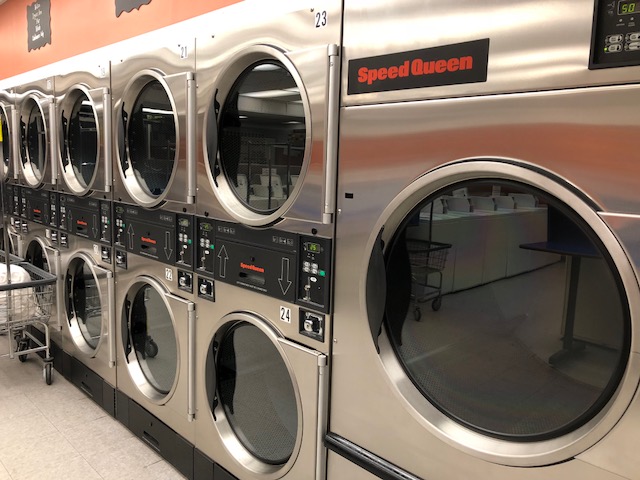 Sherman Oaks Coin Laundry | 14842 Magnolia Blvd, Sherman Oaks, CA 91403, USA | Phone: (818) 728-1473