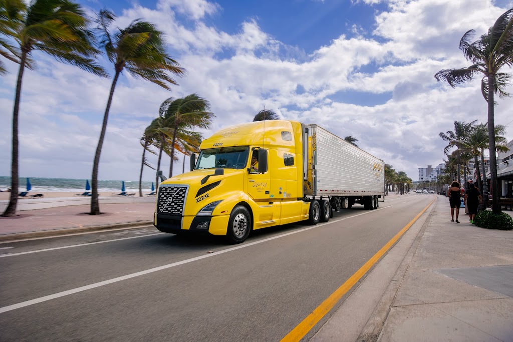 Nextran Truck Centers | 4300 Ravenswood Rd, Fort Lauderdale, FL 33312, USA | Phone: (954) 984-9494