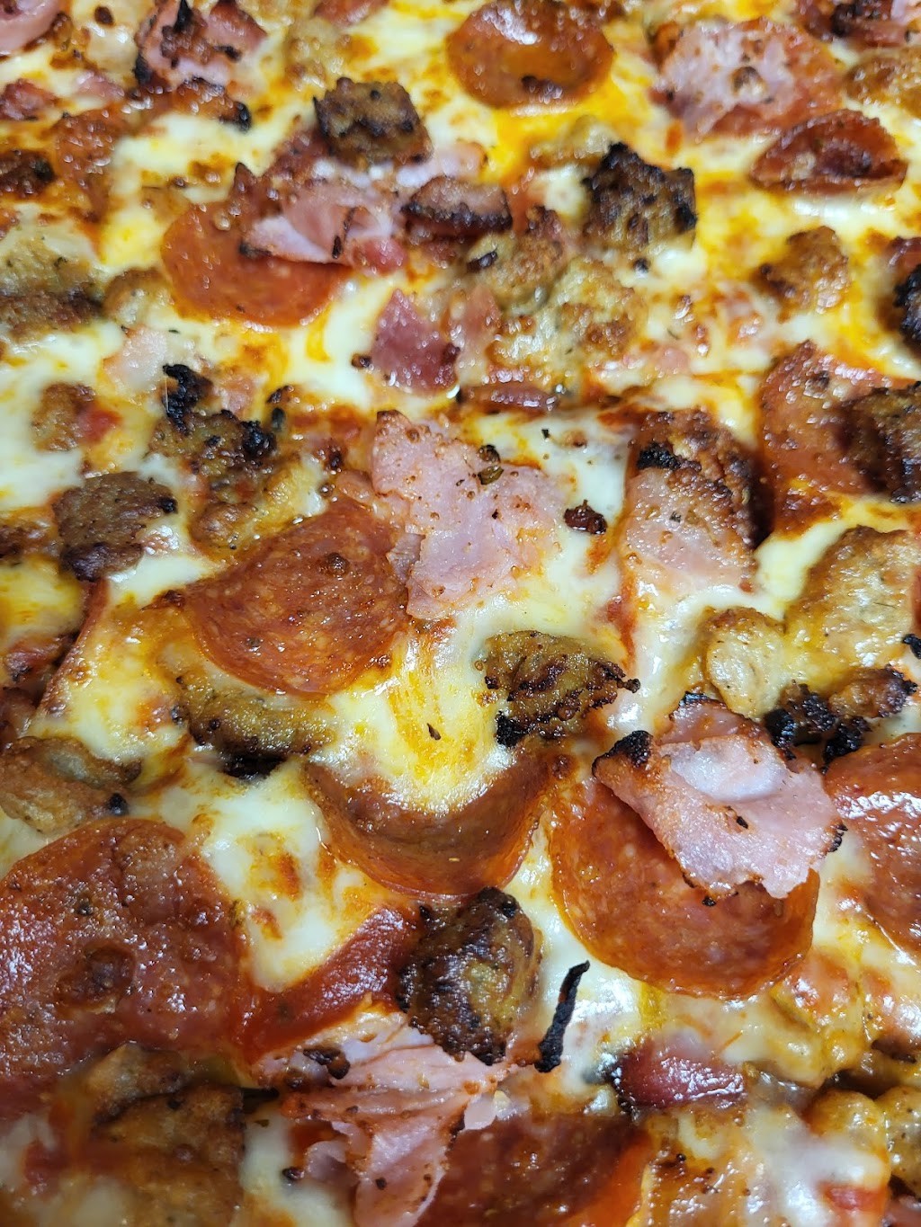 Donatos Pizza | 1145 S Tamiami Trail, Sarasota, FL 34236, USA | Phone: (941) 306-3393