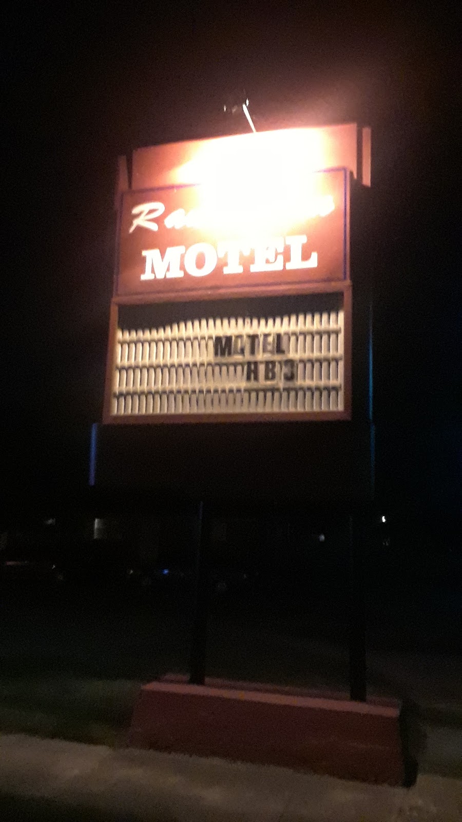 Ranch Inn Motel | 4000 Tytus Ave, Middletown, OH 45042, USA | Phone: (513) 424-4766