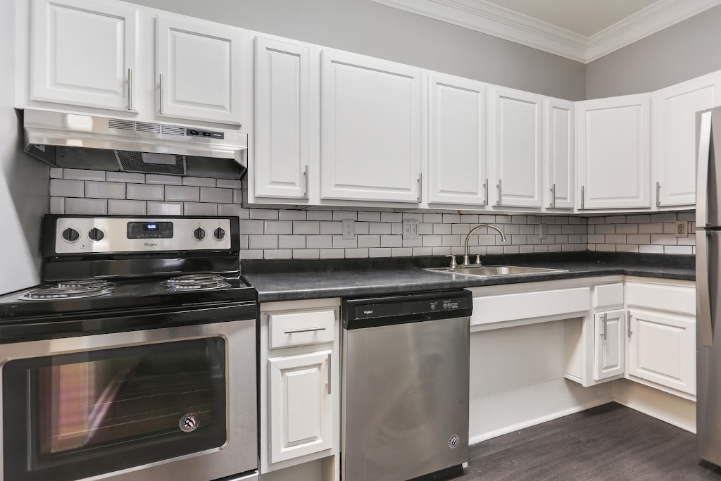 Crest at East Cobb | 1810 Roswell Rd, Marietta, GA 30062, USA | Phone: (770) 746-7691