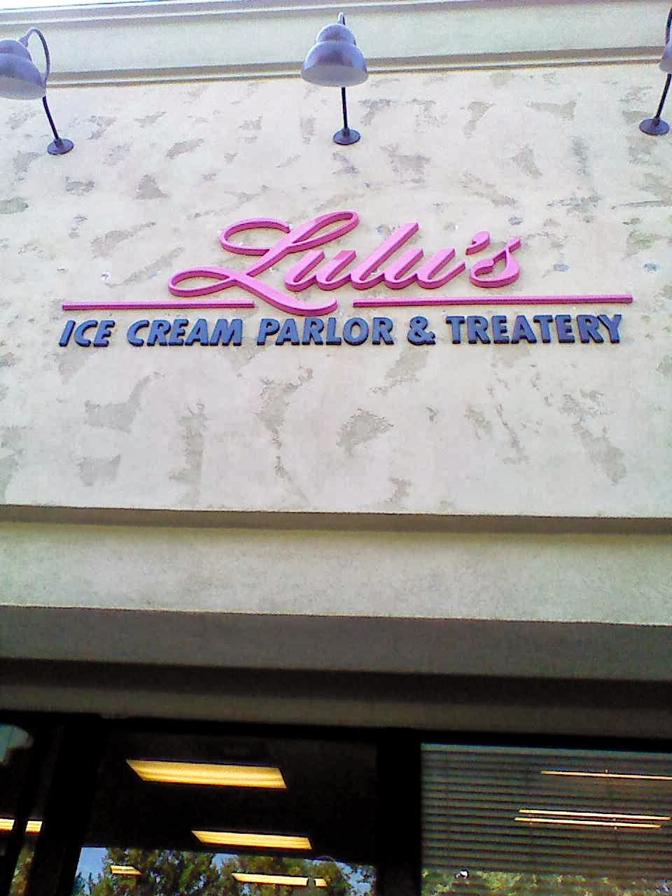 Lulus Ice Cream Parlor & Treatery | 2056 E Canal Dr, Turlock, CA 95380, USA | Phone: (209) 667-5858