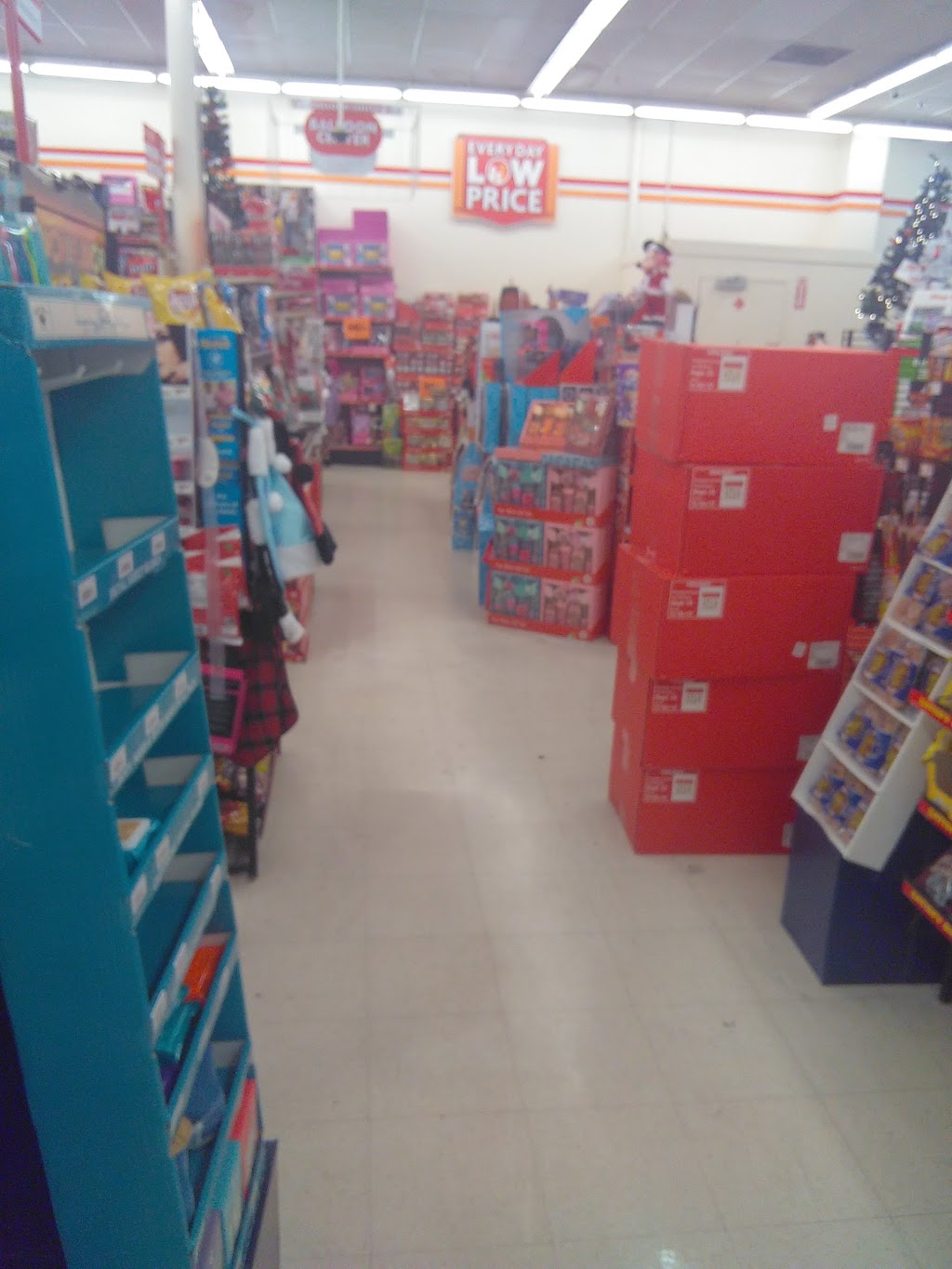 Family Dollar | 6711 Annapolis Rd, Landover Hills, MD 20784, USA | Phone: (301) 683-0340