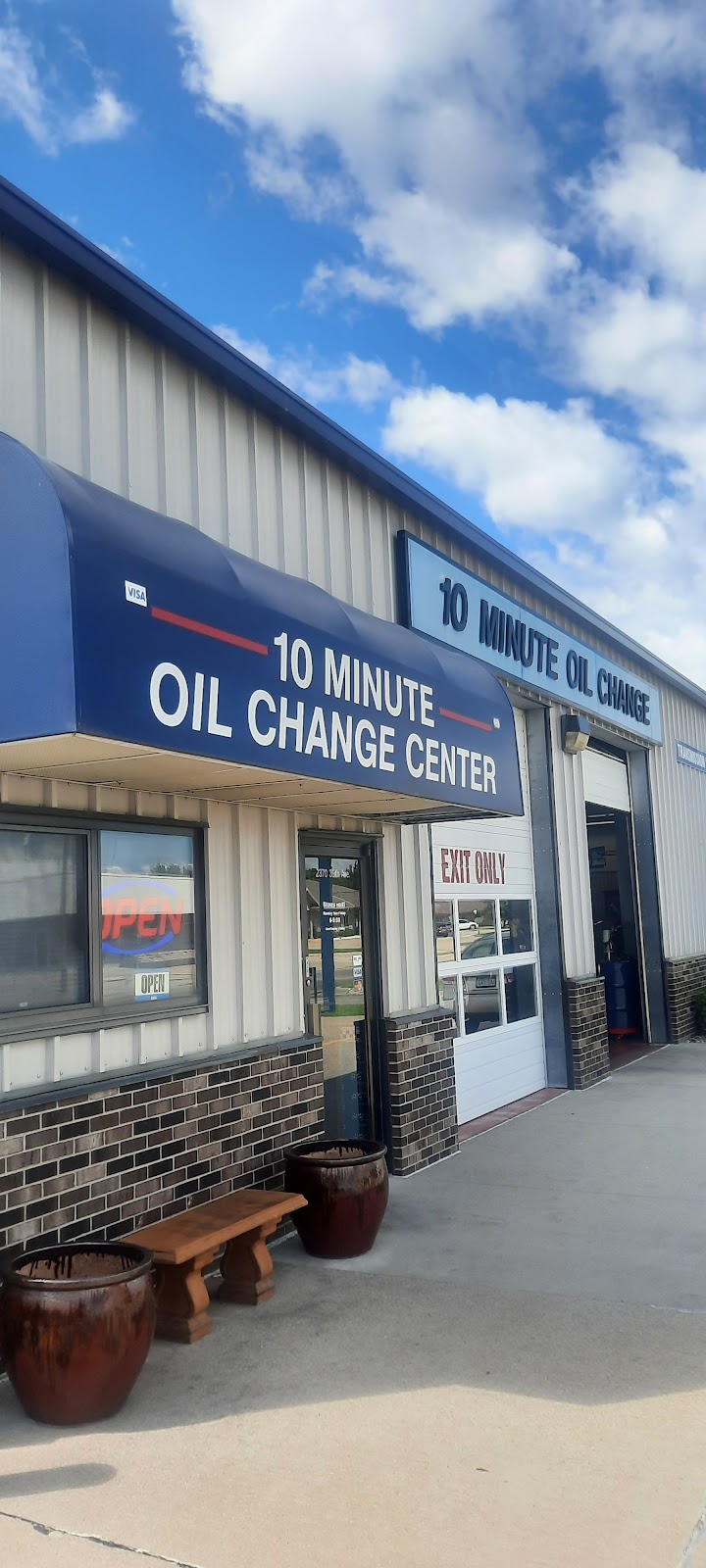 10 Minute Oil Change Center | 2370 39th Ave, Columbus, NE 68601, USA | Phone: (402) 562-7009