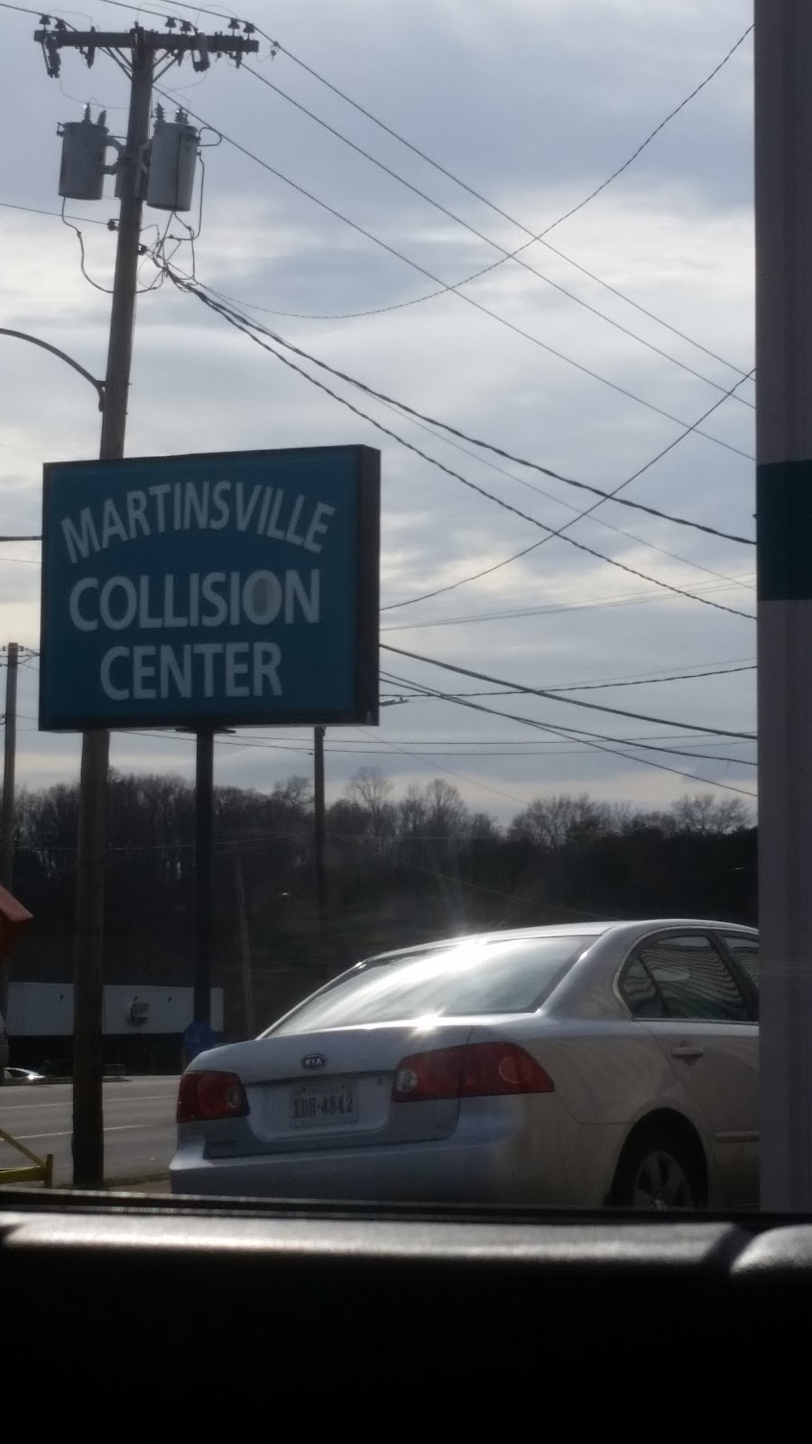 Martinsville Collision Center | 517 S Mem Blvd, Martinsville, VA 24112, USA | Phone: (276) 666-6756