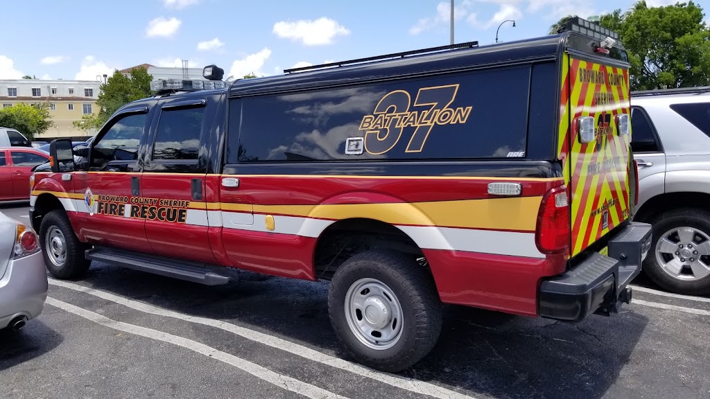 Lauderdale Lakes Fire Department | 3461 NW 43rd Ave, Lauderdale Lakes, FL 33319, USA | Phone: (954) 535-2770