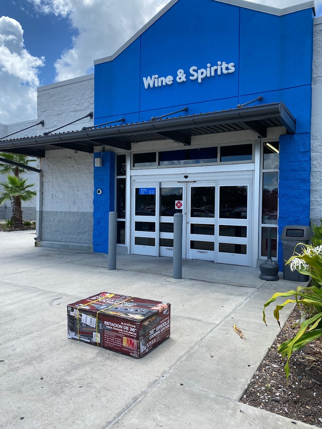 WALMART SUPERCENTER - 122 Photos & 65 Reviews - 8101 S John Young Pkwy,  Orlando, Florida - Department Stores - Phone Number - Yelp