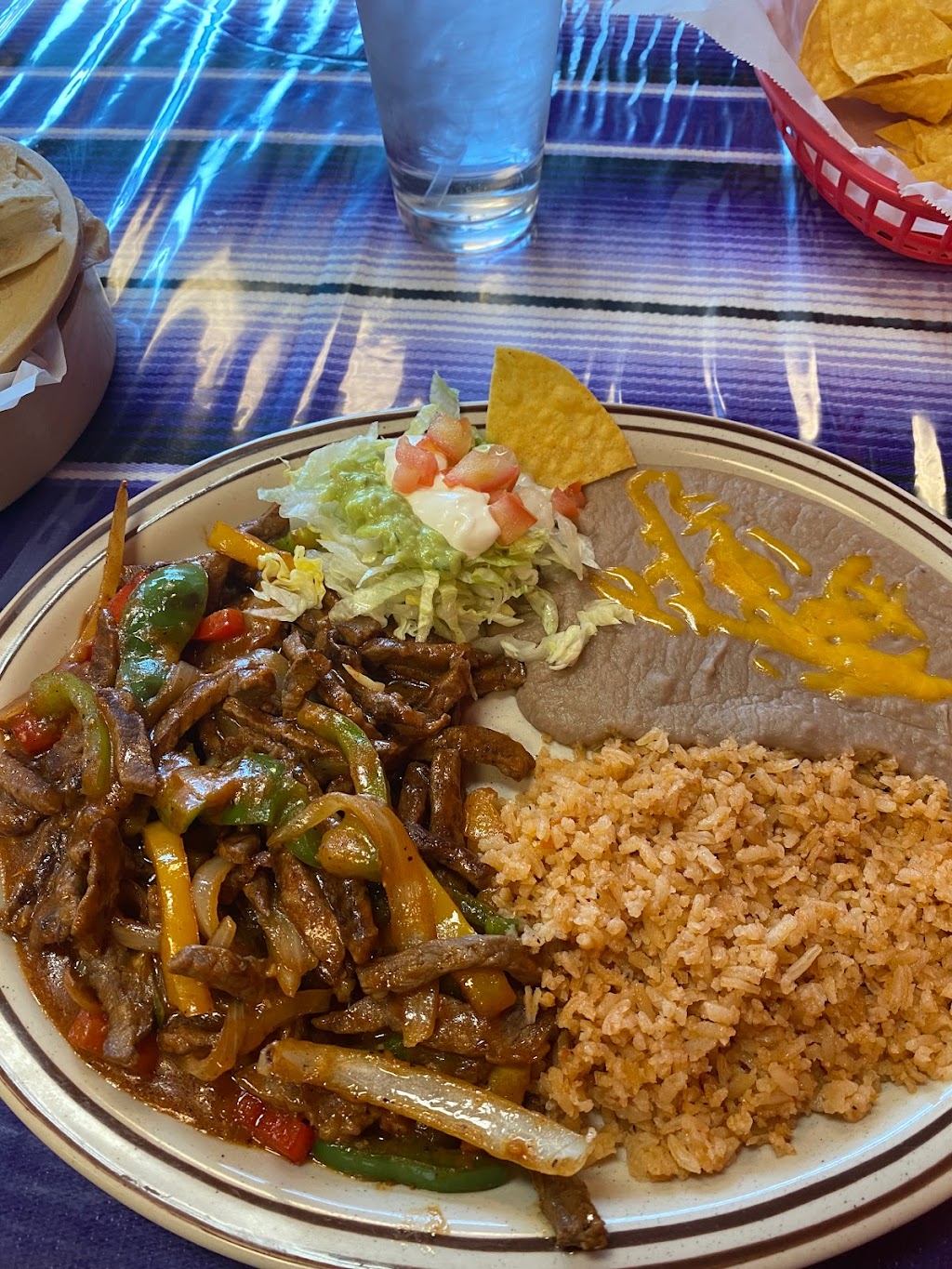 Rosalbas Mexican Restaurant | 1402 W Colony Rd, Ripon, CA 95366, USA | Phone: (209) 599-3718