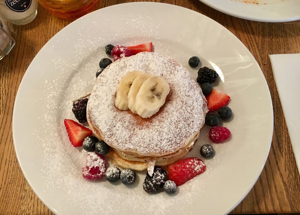 The Breakfast Club | Wibautstraat 56, 1091 GN Amsterdam, Netherlands | Phone: 020 665 5637