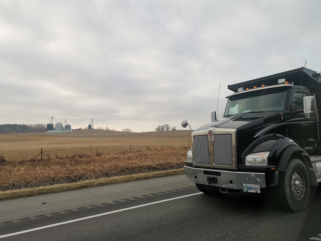 Journey Trucking | 4077 Kraft Pkwy, Fort Wayne, IN 46808, USA | Phone: (260) 755-5825