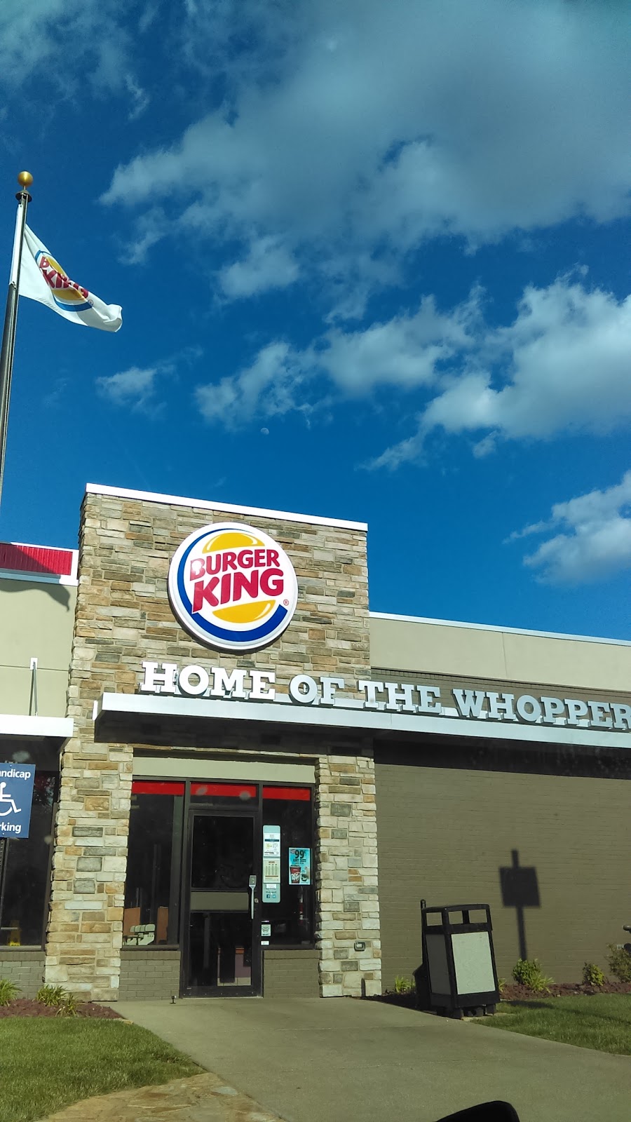 Burger King | 4324 Butler Hill Rd, St. Louis, MO 63128, USA | Phone: (314) 416-0637