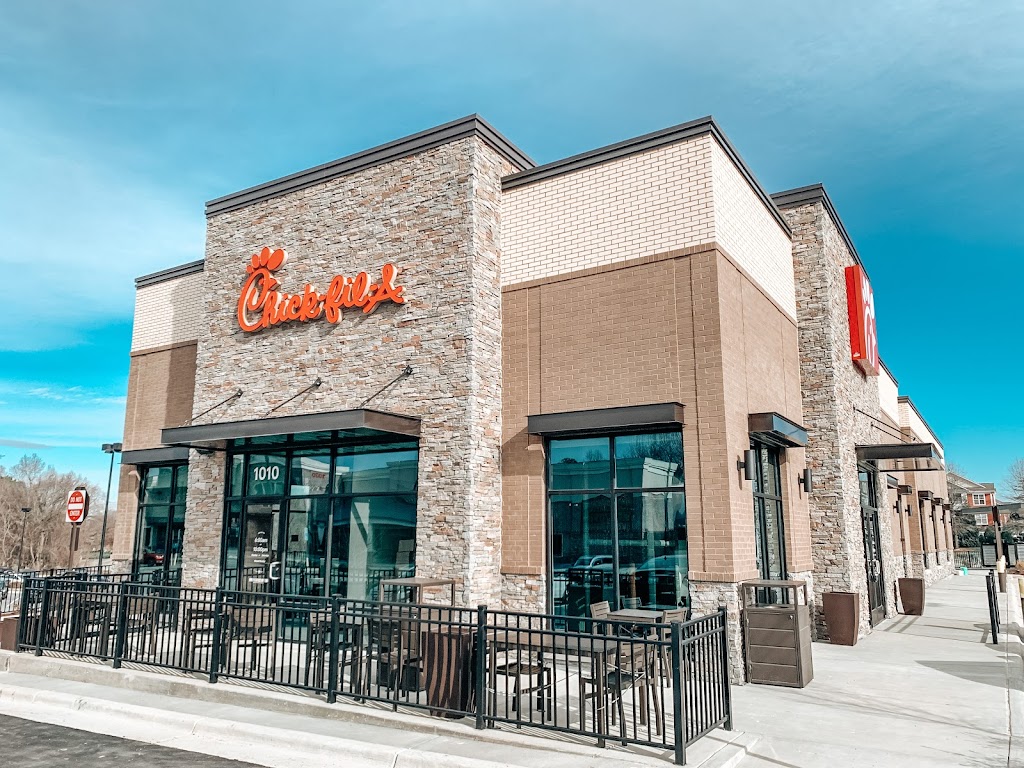 Chick-fil-A | 1010 Forestville Rd, Wake Forest, NC 27587, USA | Phone: (919) 554-6995