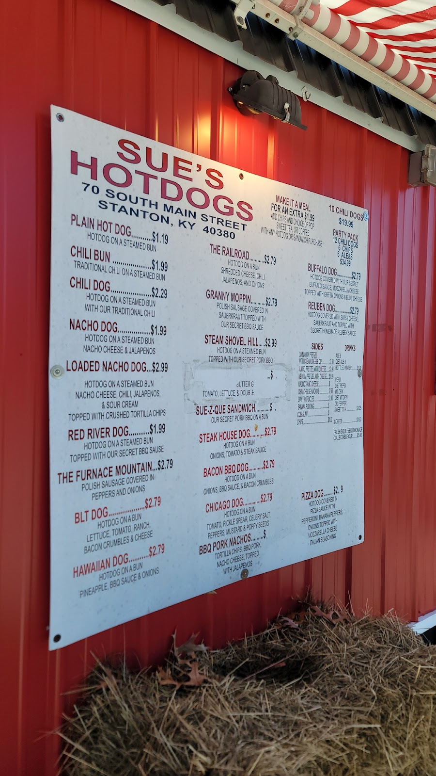 Sues Hot Dog | 70 N Main St, Stanton, KY 40380, USA | Phone: (606) 612-5004
