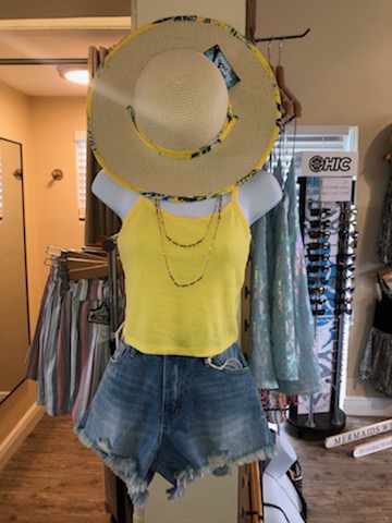 Beachside Boutique Co. | 17725 Gulf Blvd, Redington Shores, FL 33708 | Phone: (727) 430-6917