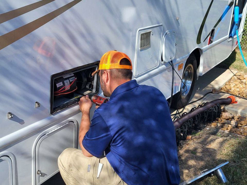 Katy RV Mobile RV Repair Service | 18091 W Little York Rd suite 1, Katy, TX 77449, USA | Phone: (713) 819-6000