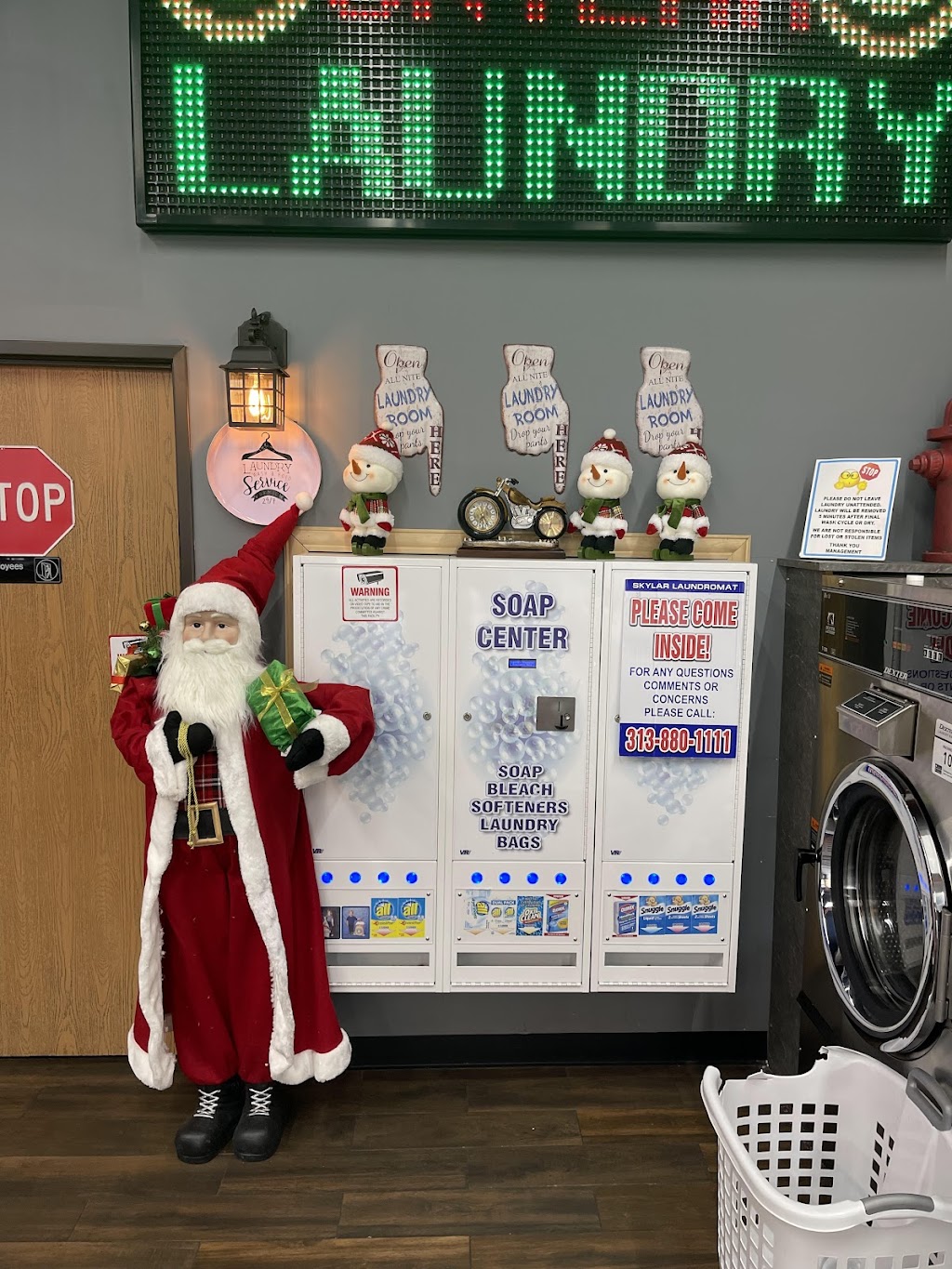 Skylar Laundromat (Commerce, MI) | 720 Benstein Rd, Commerce Charter Twp, MI 48390, USA | Phone: (313) 880-1111