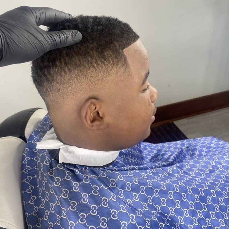 SlapCutz LLC | 117 E 2nd St, Girard, OH 44420, USA | Phone: (330) 918-5514