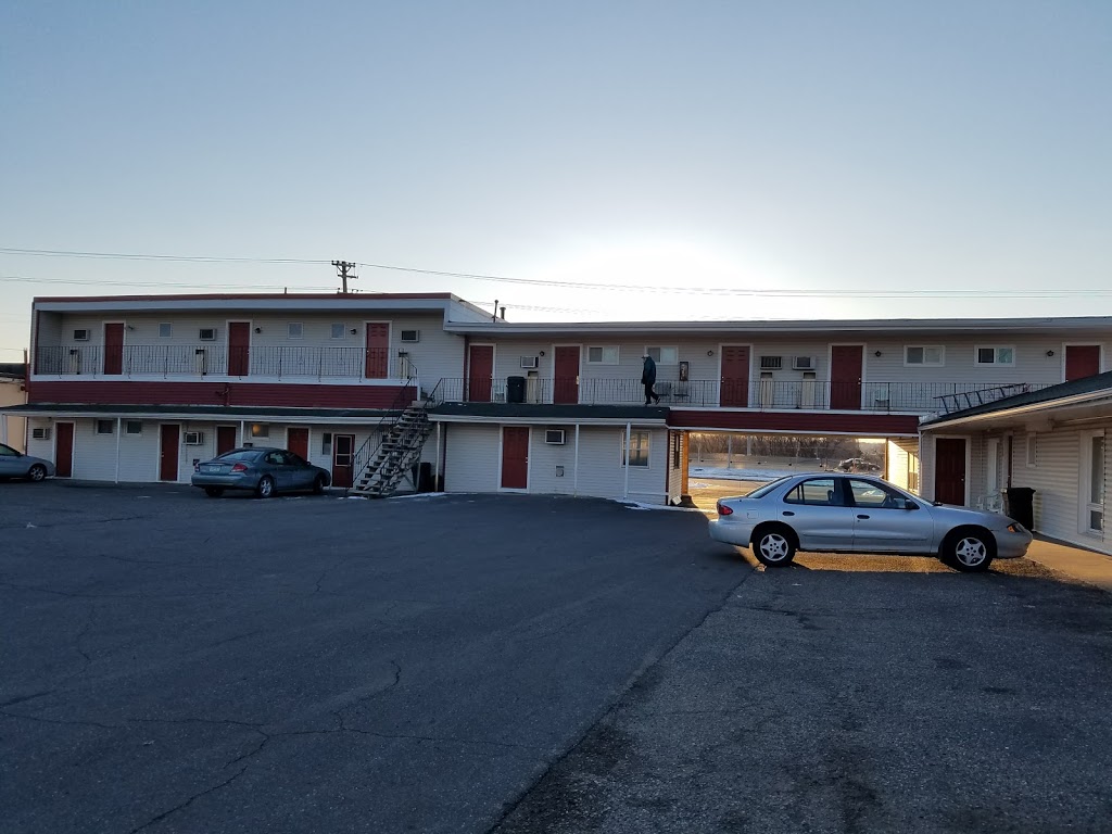 Boyds Motel | 1700 Hastings Ave, Newport, MN 55055, USA | Phone: (651) 459-9896