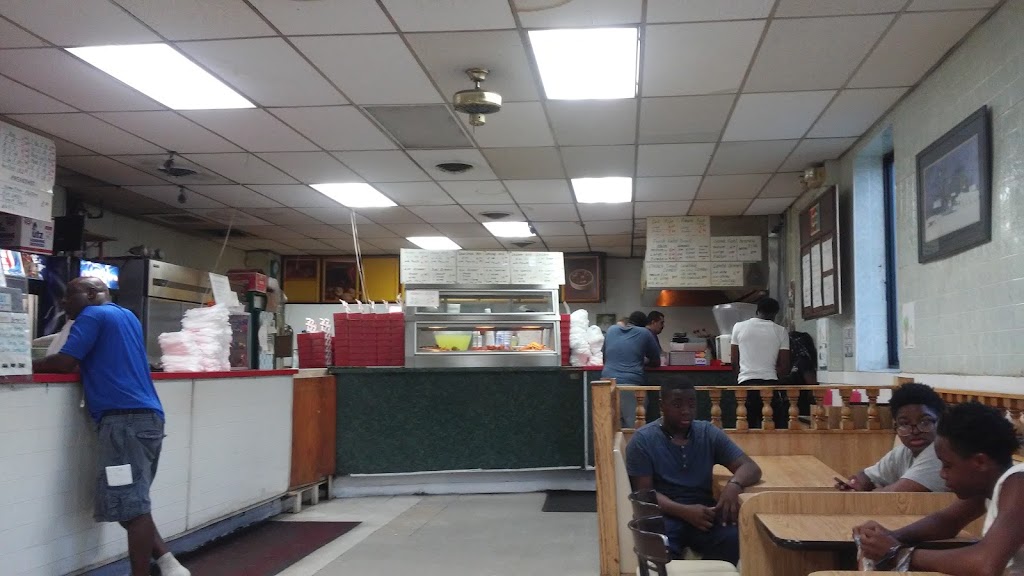 Walbrook Fried Chicken | 3420 Clifton Ave, Baltimore, MD 21216, USA | Phone: (410) 945-0097