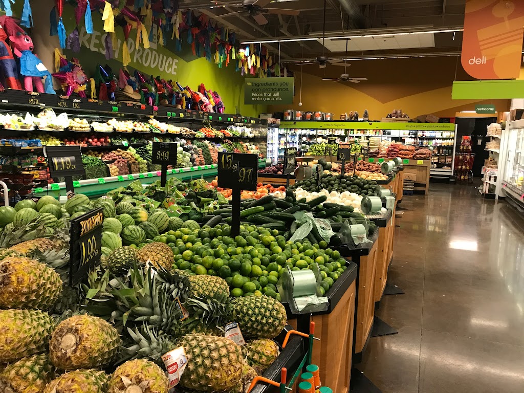 United Market | 577 I St, Reedley, CA 93654, USA | Phone: (559) 637-0085