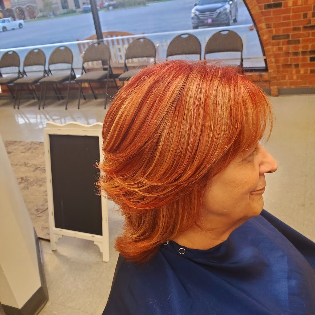 A Kut Above Salon | 6335 Central Ave, Portage, IN 46368, USA | Phone: (219) 762-5048