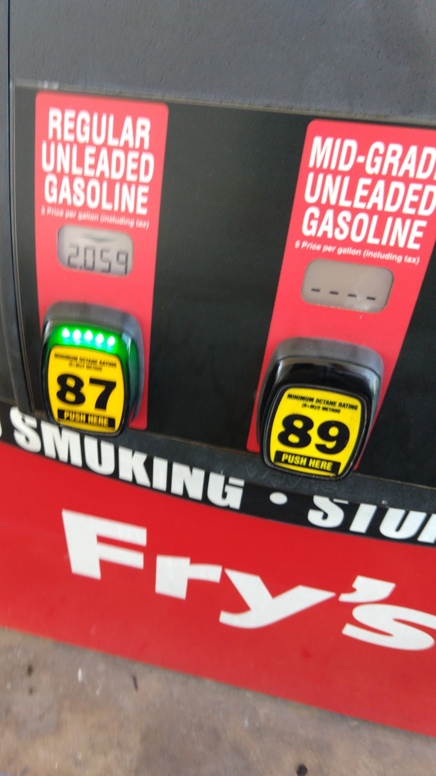 Frys Fuel Center | 2651 E Broadway Rd, Mesa, AZ 85204, USA | Phone: (480) 890-5543