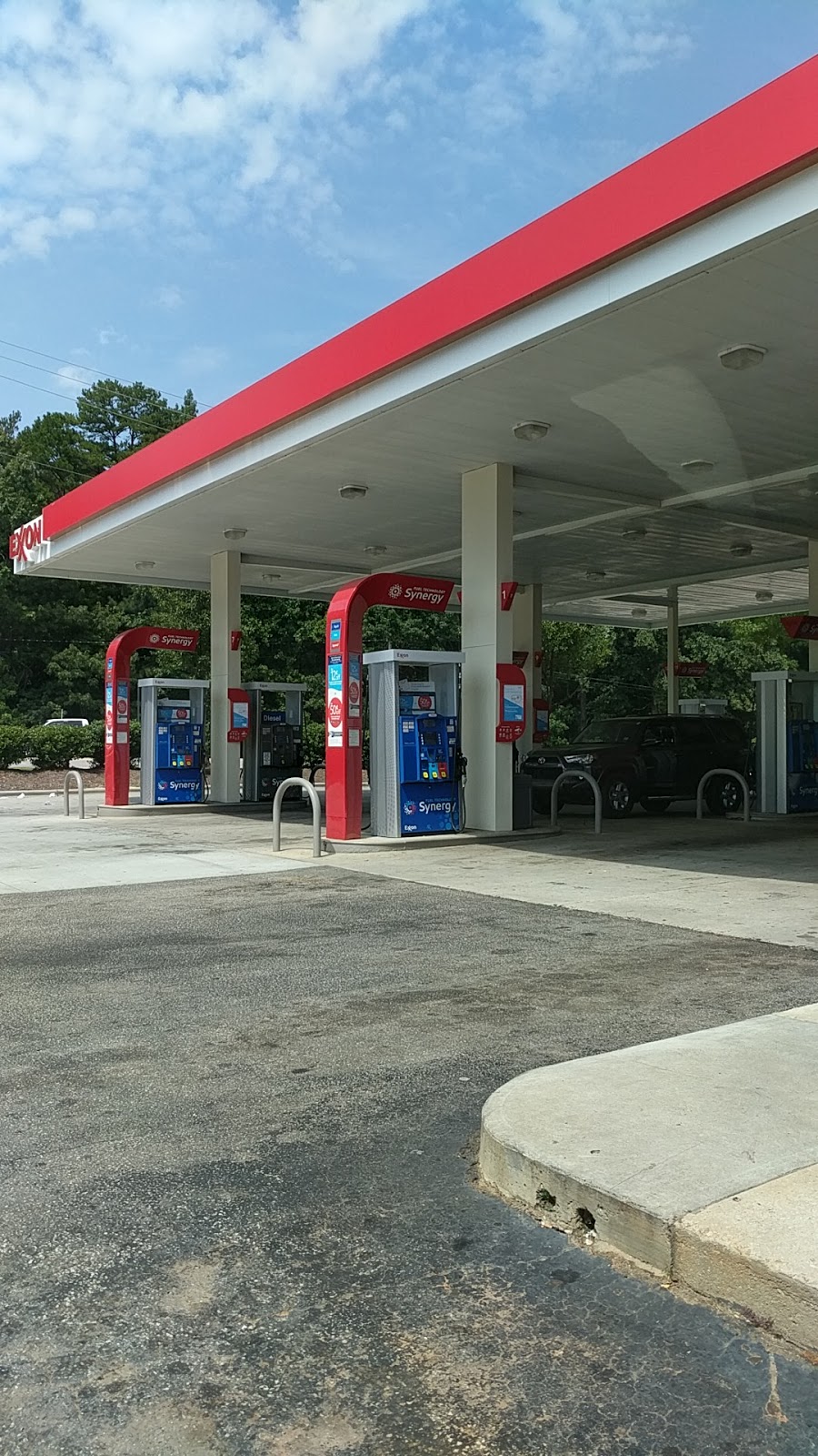 Han-Dee Hugos | 2581 Gorman St, Raleigh, NC 27606, USA | Phone: (919) 859-5272