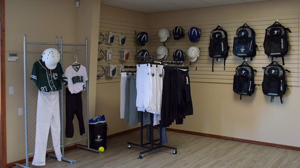 Decker Sports | 14609 Prairie Corners Rd Unit C, Omaha, NE 68138, USA | Phone: (402) 571-6409