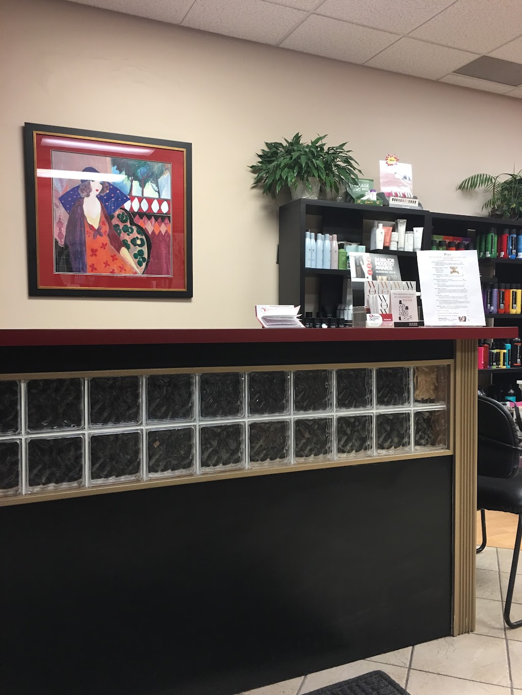 R Place Salon | 33284 W 12 Mile Rd, Farmington Hills, MI 48334, USA | Phone: (248) 553-4480