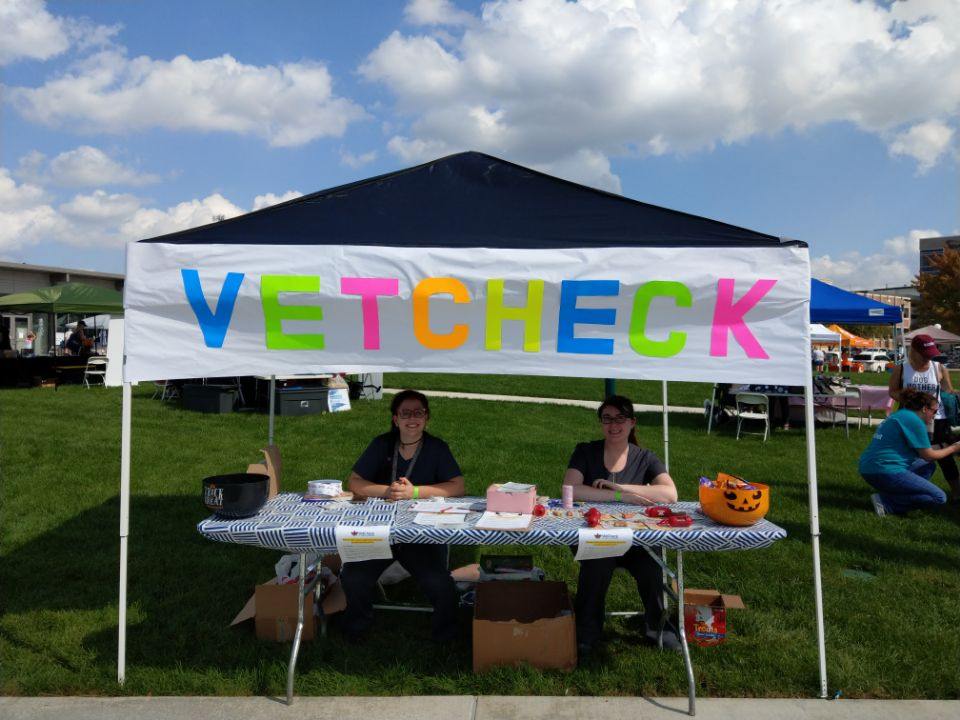 VetCheck Pet Urgent Care Center - Fishers IN | 14069 Mundy Dr, Fishers, IN 46038, USA | Phone: (317) 572-7557