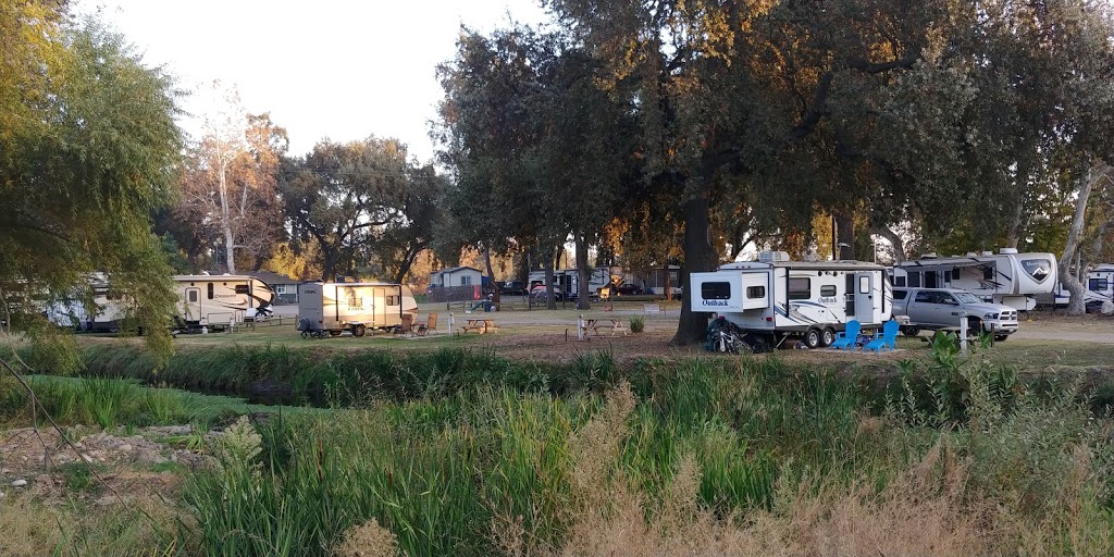 Riverbend RV Park | 17604 E Kings Canyon Rd, Sanger, CA 93657, USA | Phone: (559) 787-3627