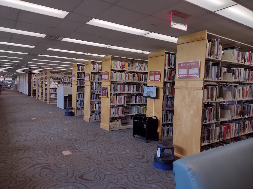 Glenside Public Library | 25 E Fullerton Ave, Glendale Heights, IL 60139, USA | Phone: (630) 260-1550