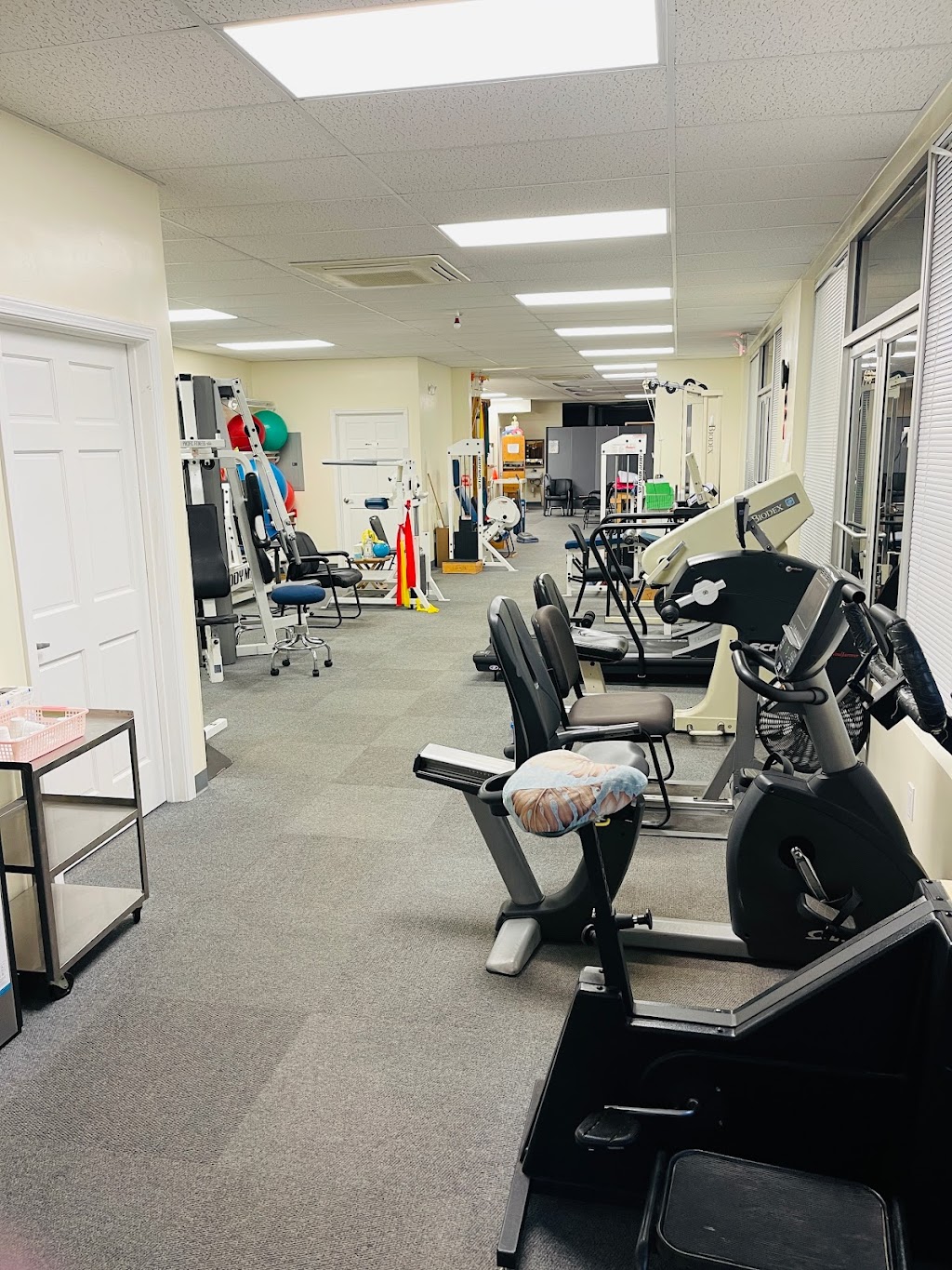 First Physical & Functional Rehabilitation | 94-370 Pupupani St, Waipahu, HI 96797, USA | Phone: (808) 676-7700