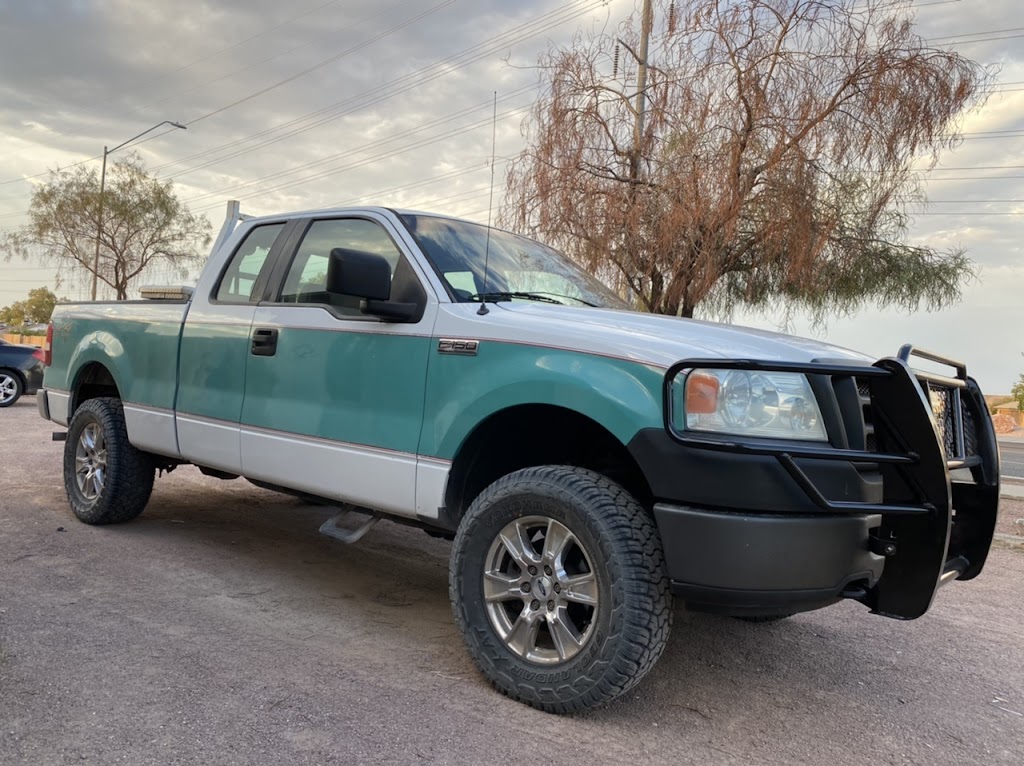 Old Famous Wheels and Tires | 10001 N Cave Creek Rd, Phoenix, AZ 85020, USA | Phone: (602) 718-8389