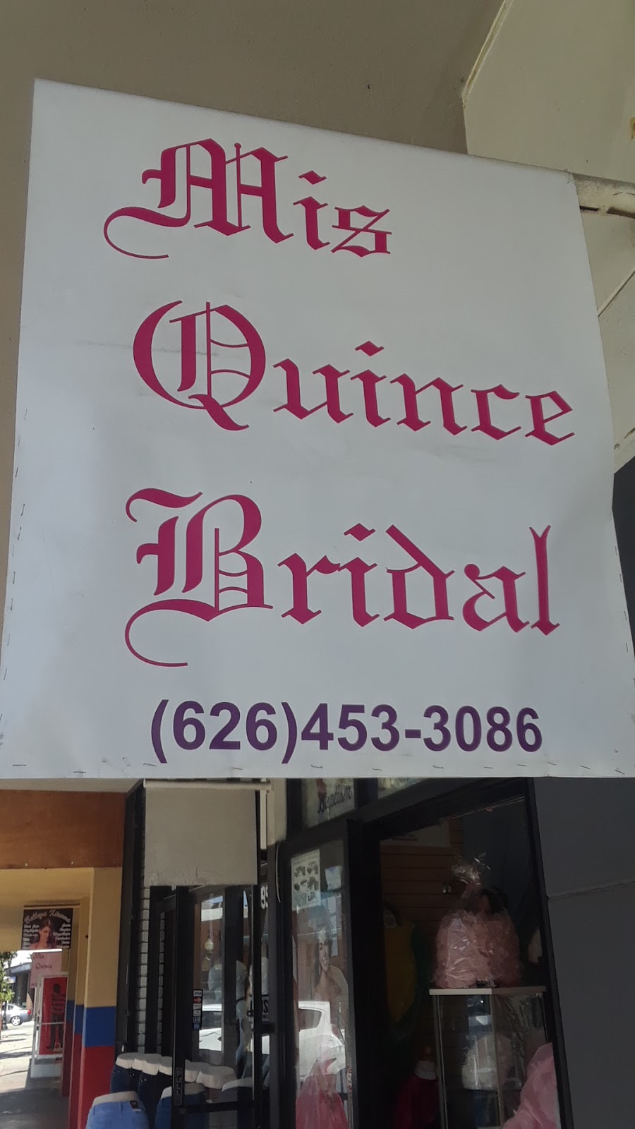 Mis Quince | 10961 Main St, El Monte, CA 91731, USA | Phone: (626) 453-3086