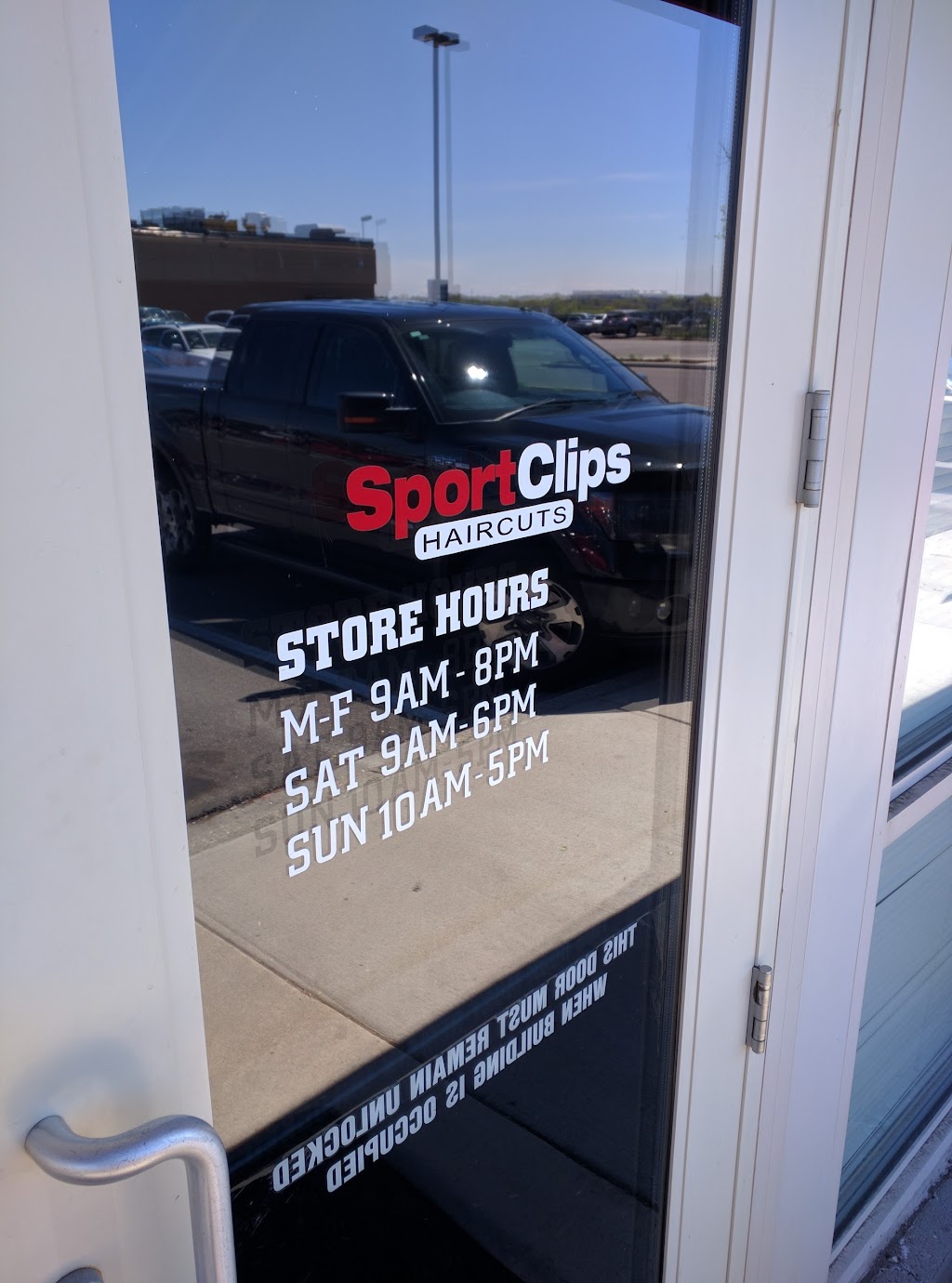 Sport Clips Haircuts of Highland Park | 2112-A Ford Pkwy, St Paul, MN 55116, USA | Phone: (651) 756-8514