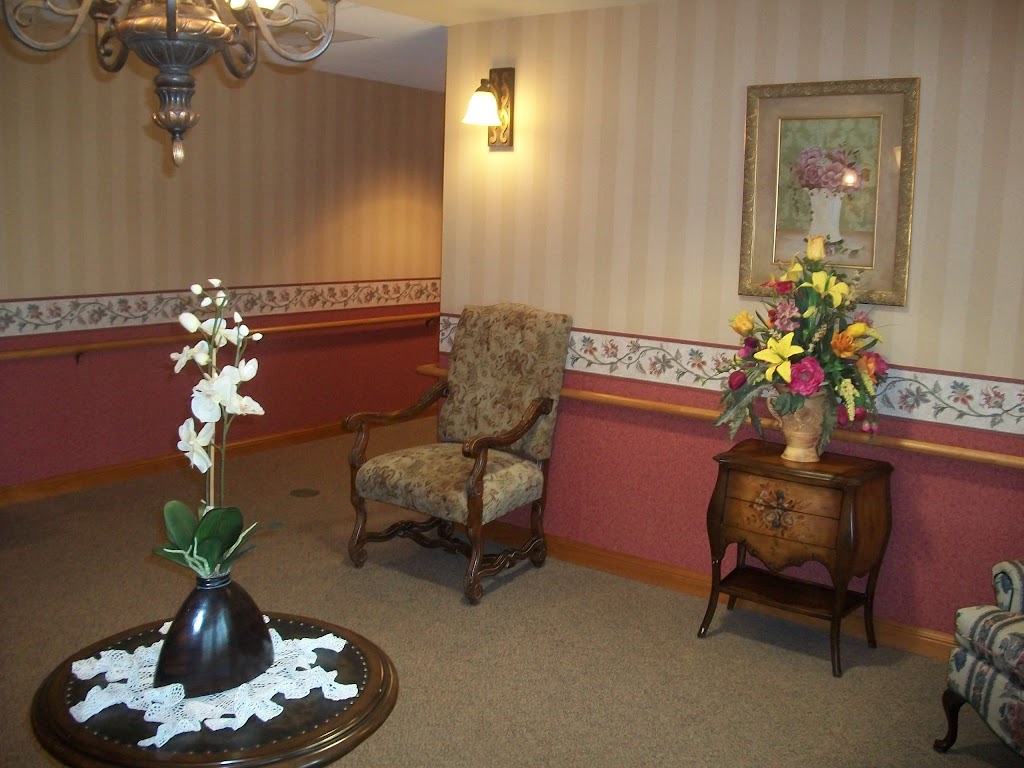 Courtyard Estates of Brighton | 502 N Main St, Brighton, IL 62012, USA | Phone: (618) 372-3232