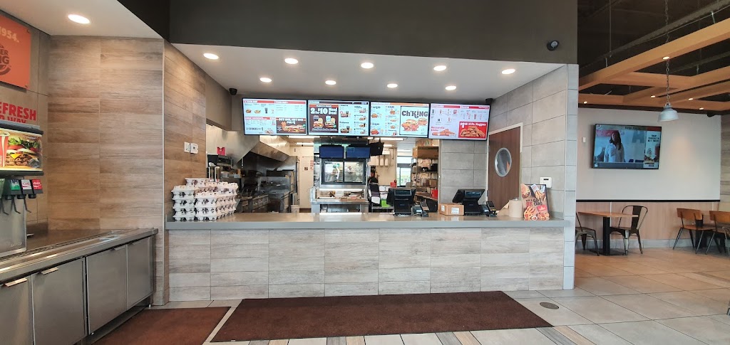 Burger King | 19000 Brookpark Rd, Cleveland, OH 44135 | Phone: (216) 465-9551