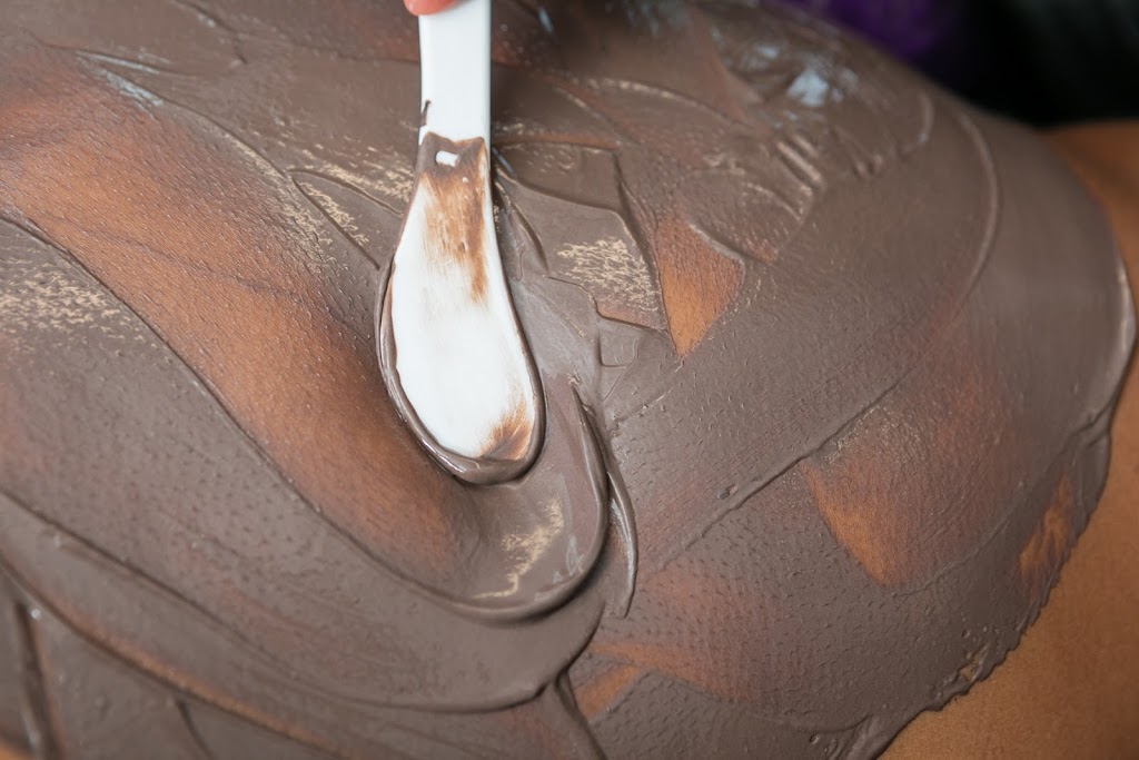 Facially Skin Bar | Facially Skin Bar @Essence Salon Suites of Homewood, 17956 S Halsted St, Homewood, IL 60430, USA | Phone: (219) 732-2425