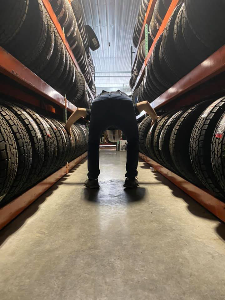 Chuck Wait Tire | 21 W Main St, Mowrystown, OH 45155, USA | Phone: (937) 442-2004